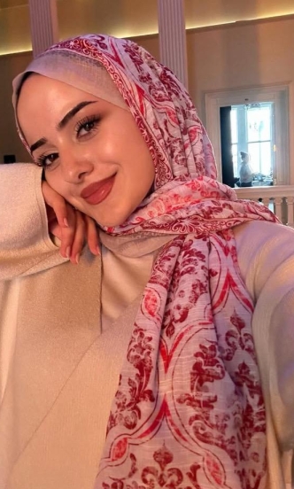 ÖZGE✅